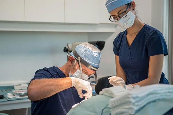 اقدامات قبل از کاشت مو